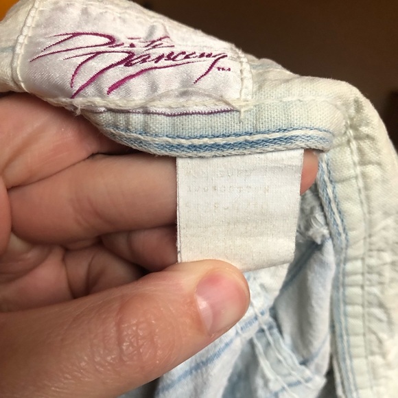 VINTAGE *dirty dancing* jean shorts - Picture 5 of 6